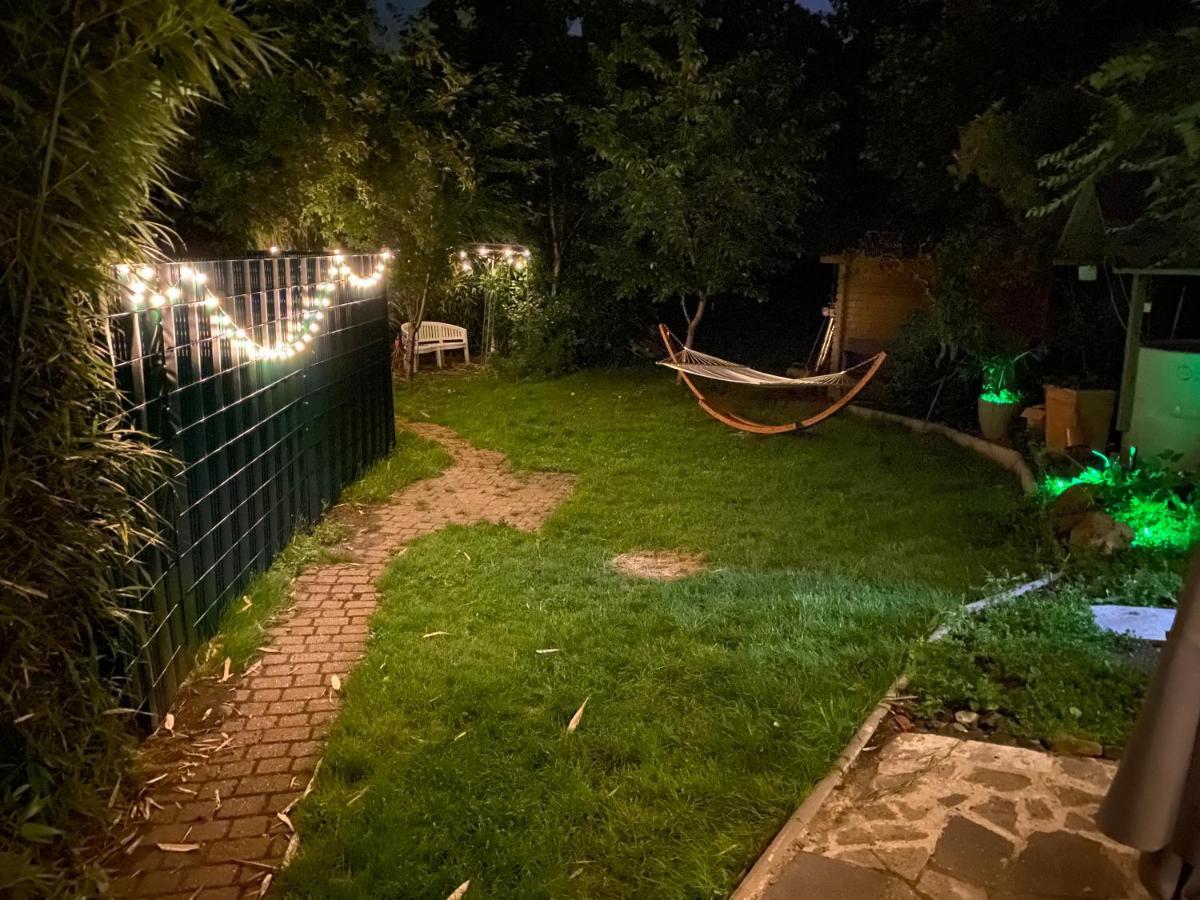 Ferienvilla Whirlpool Fasssauna Direkt Am Rhein Gotterswickerhamm Bagian luar foto