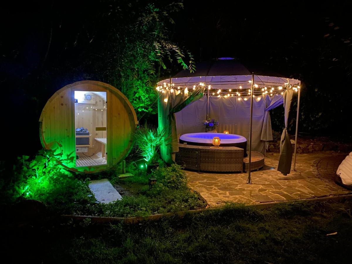 Ferienvilla Whirlpool Fasssauna Direkt Am Rhein Gotterswickerhamm Bagian luar foto